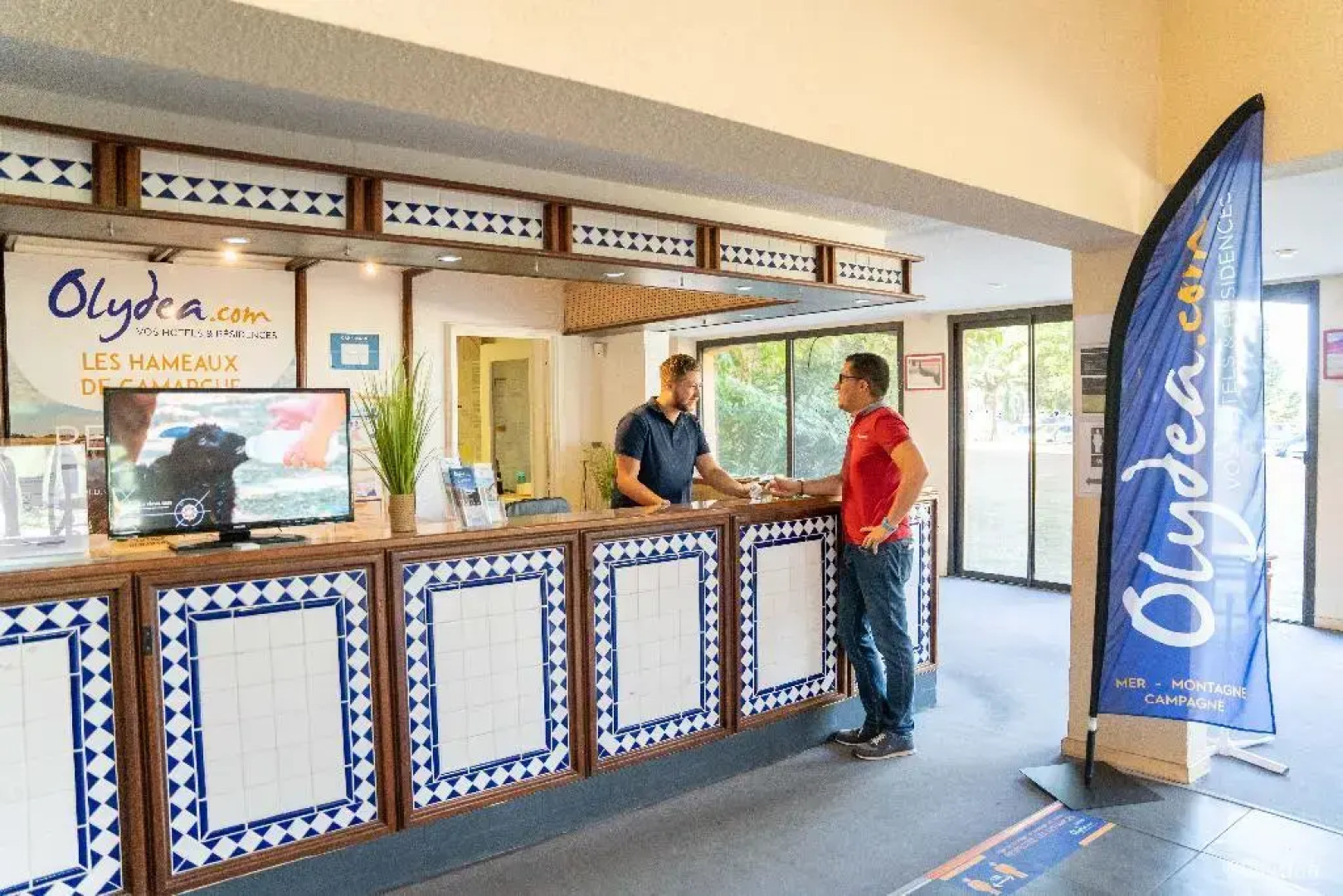 Adonis Arles by Olydea