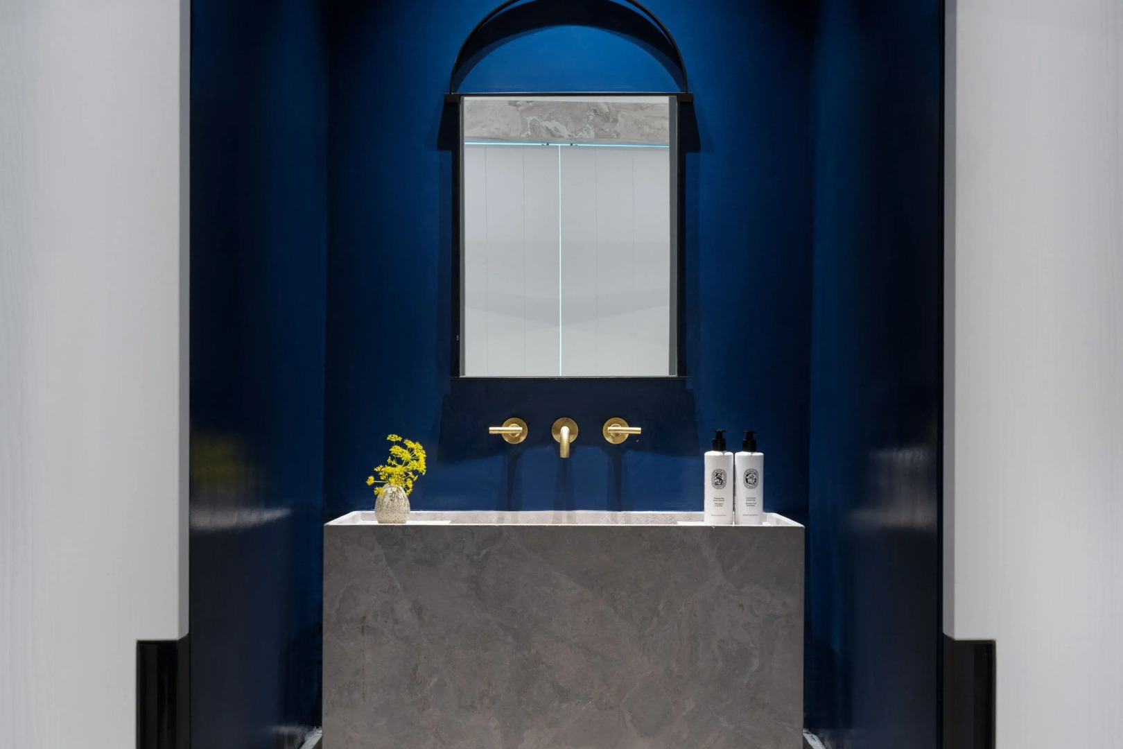 Odera, Tinos, Autograph Collection