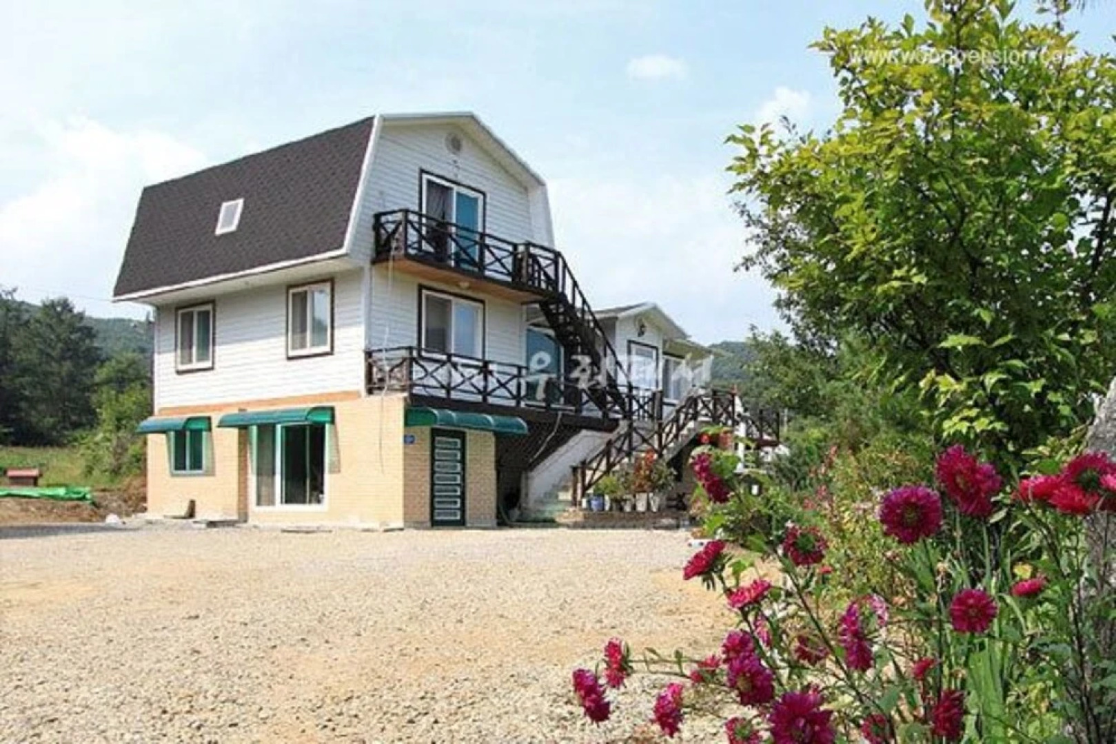 Yangpyeong Gash Bush Pension