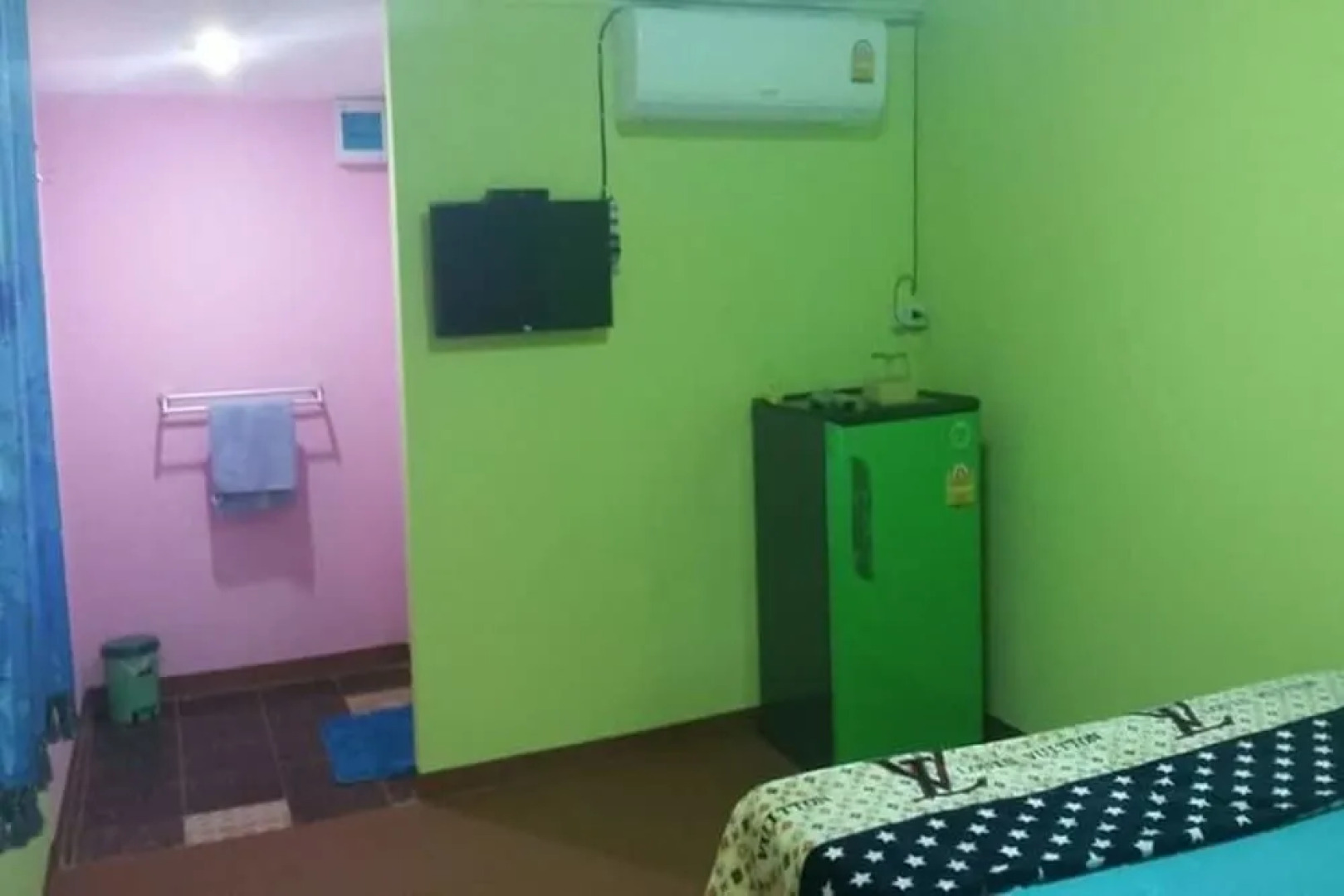 Chomnok Chommai Resort