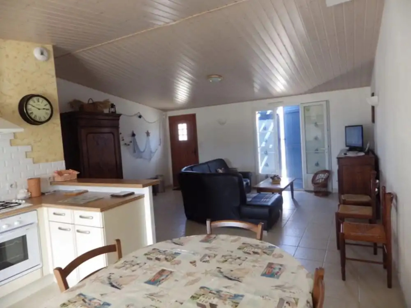 House With 3 Bedrooms in Beauvoir-sur-mer, With Enclosed Garden - 8 km