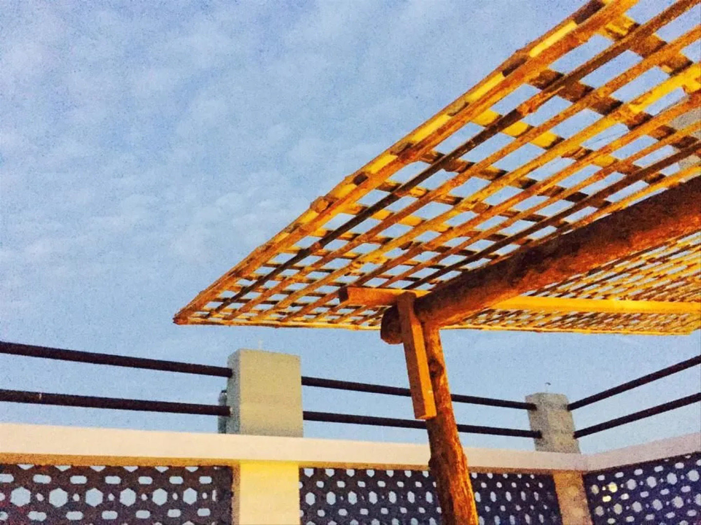 Vedanta Wake up Arapalayam Bus Stand