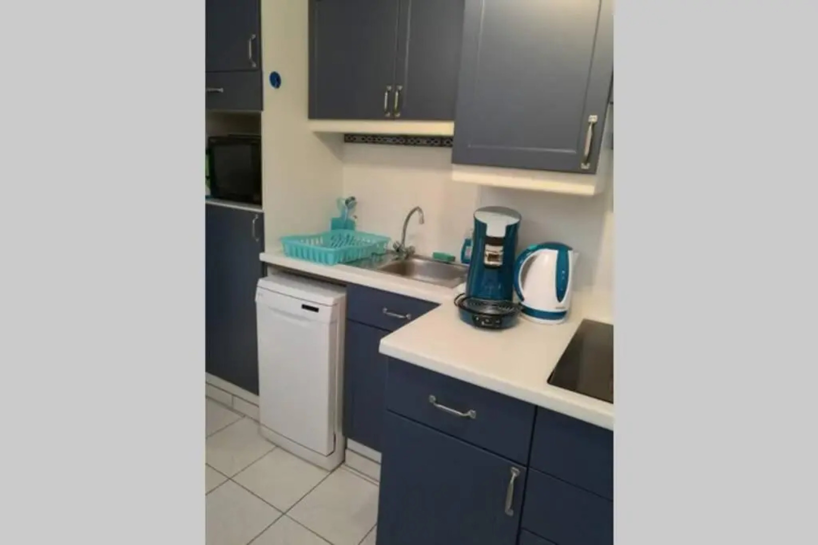 Le Tribord - F2 duplex avec balcon à 30 m de la plage