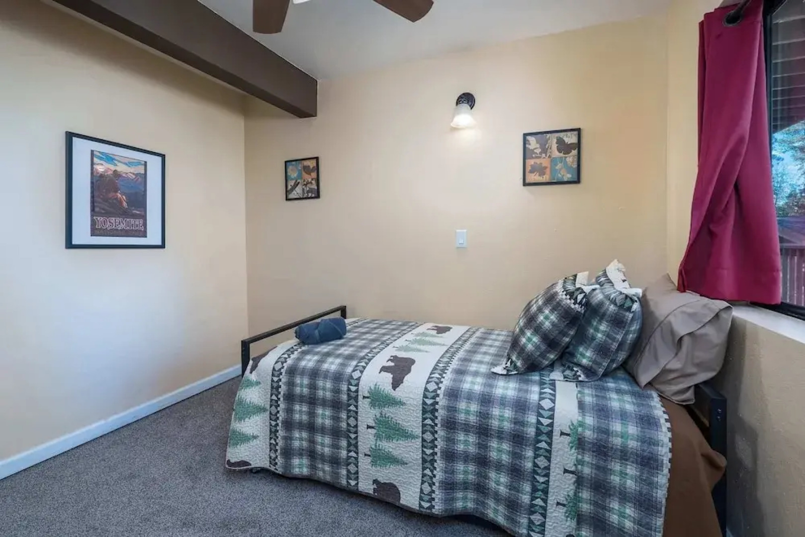 Yosemite Aviary and Quail Within Yosemite - 2 Separate Units, Up To 14 Guests!