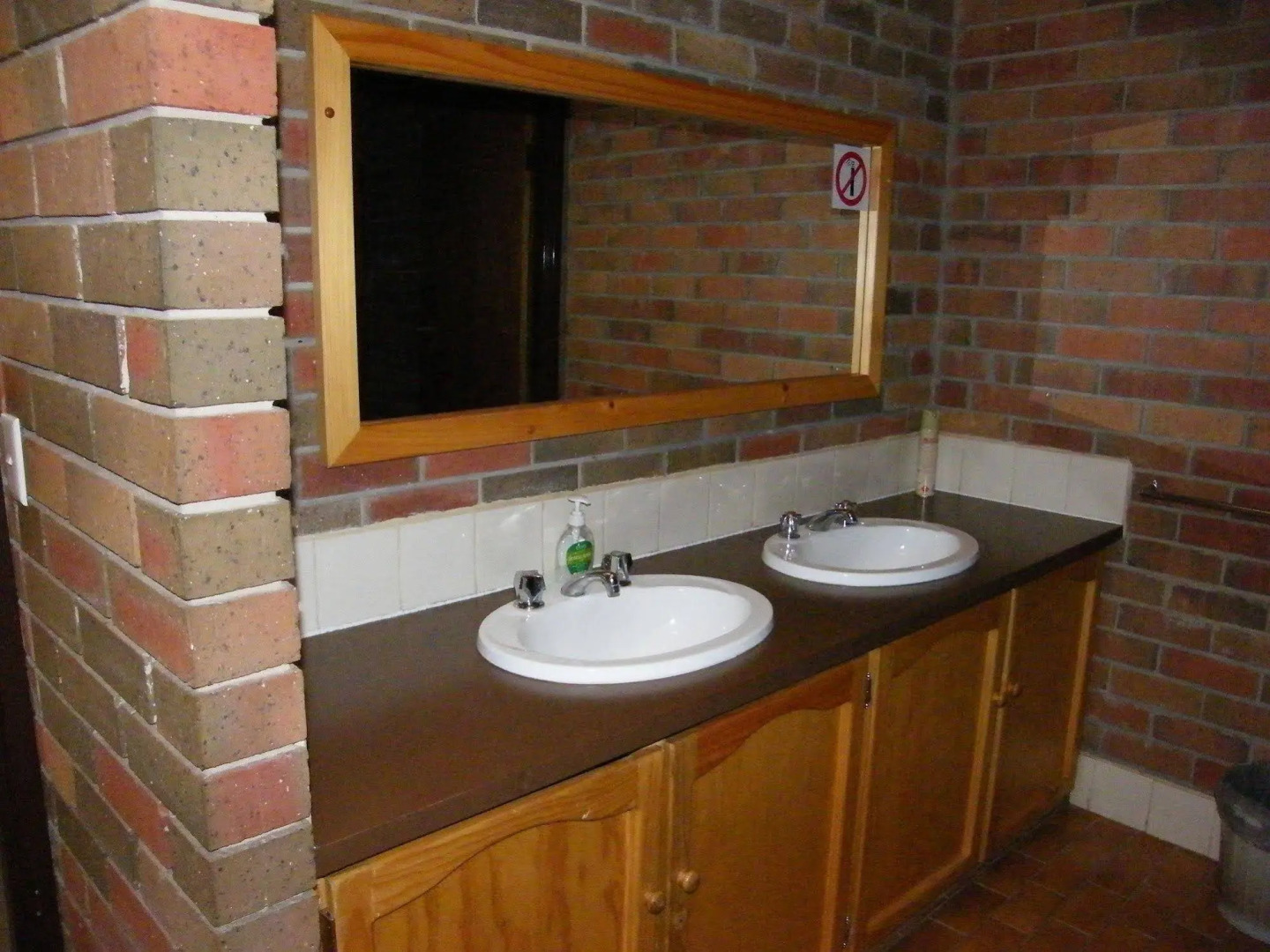 Boomers Guest House Hamilton