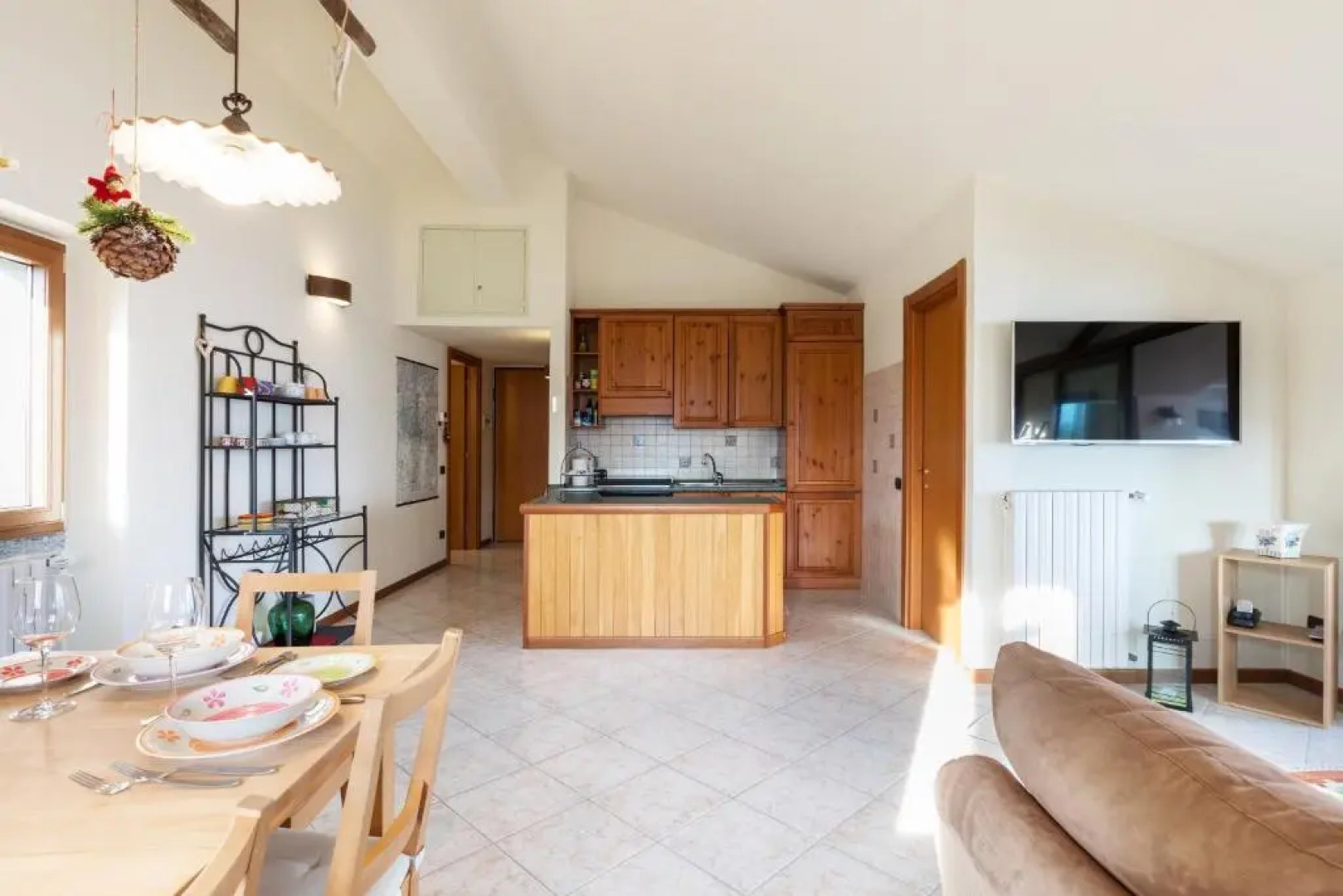 Civenna Lake View by Wonderful Italy