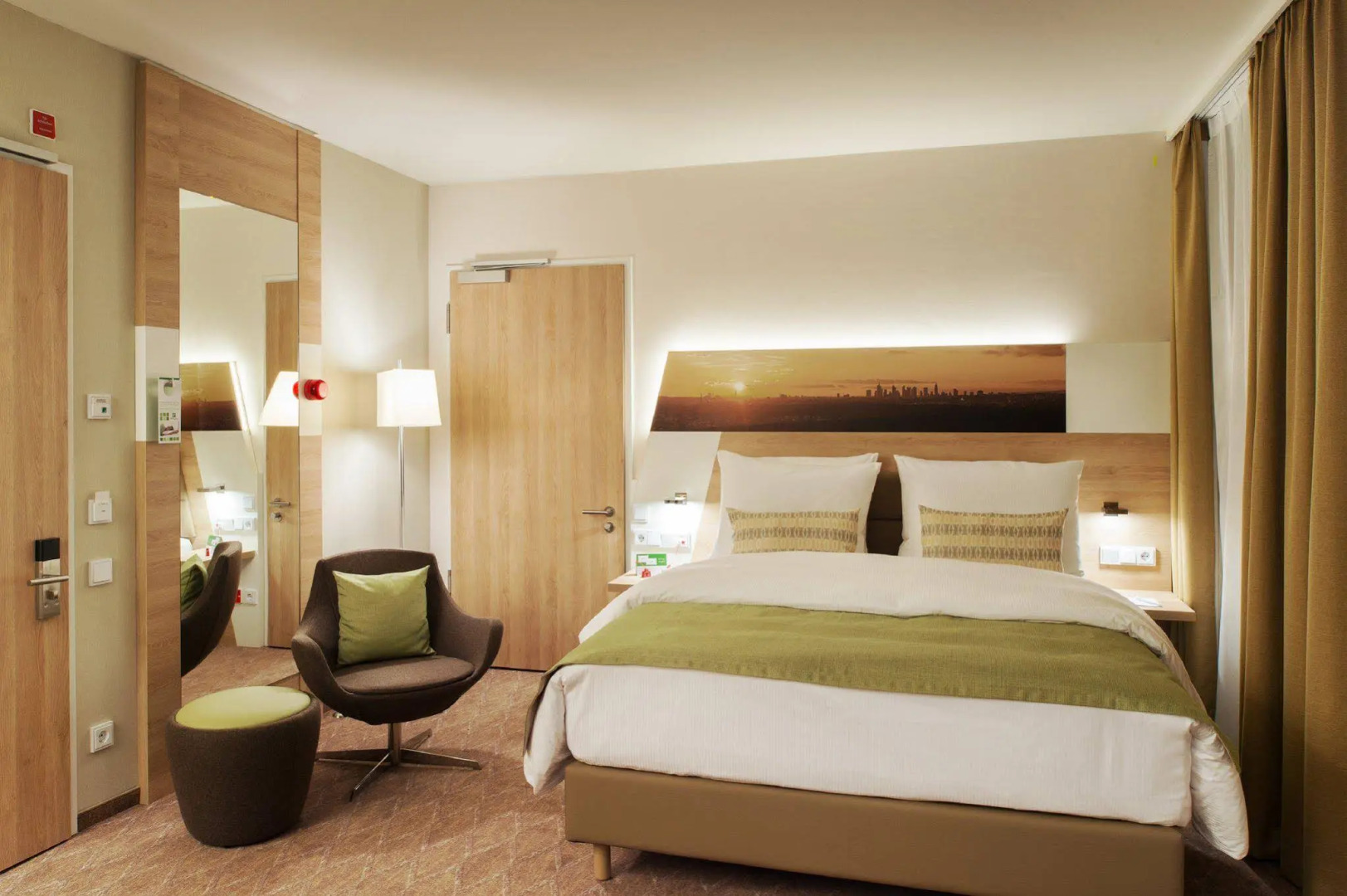 Holiday Inn Frankfurt Airport by IHG
