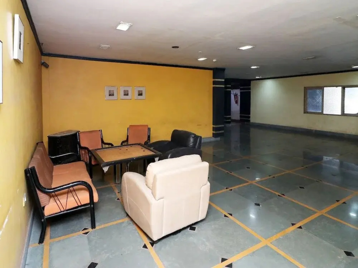 Landmarc Plaza by OYO Rooms