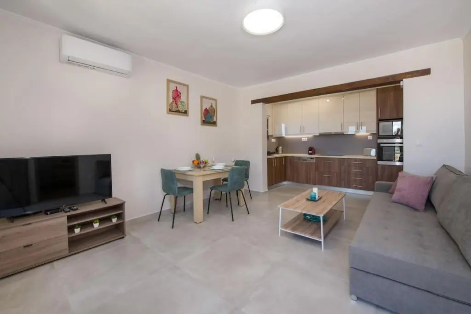 Vigla Apartments No.3