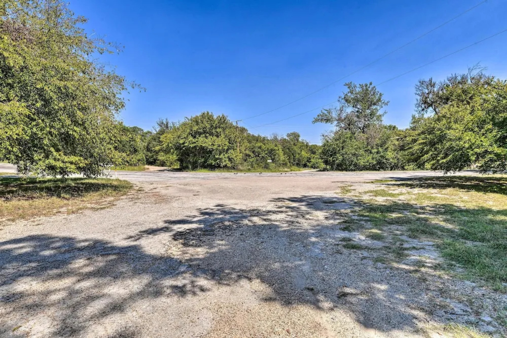 Spacious Glen Rose Home on Paluxy Riverfront