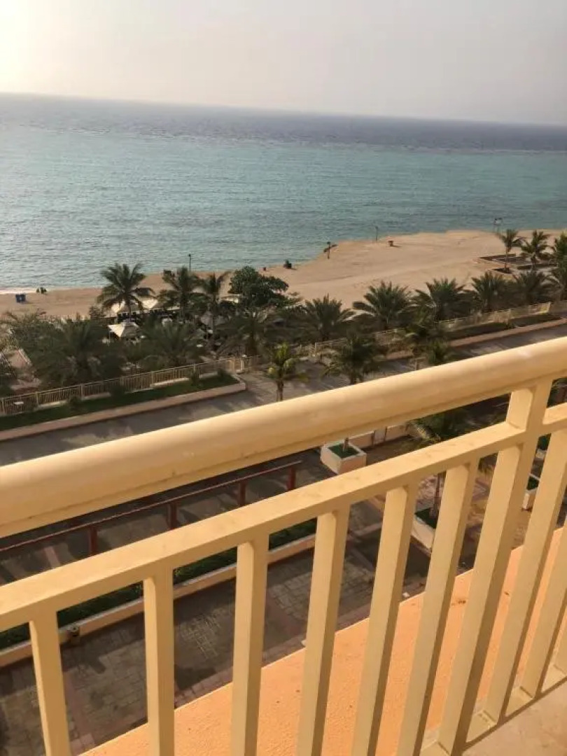 نزل الشاطئ 1 - عائلات فقط