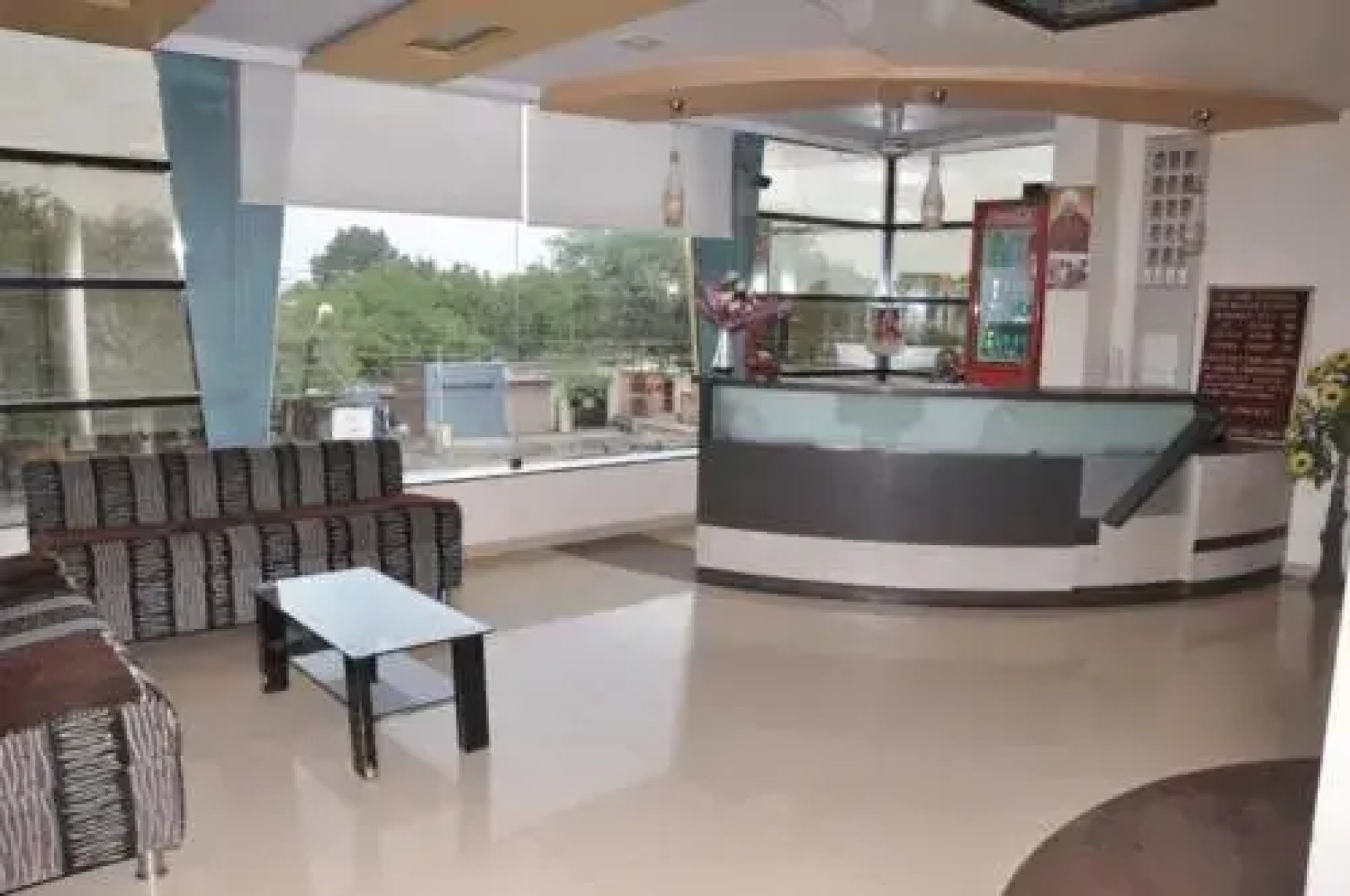 Hotel Dev Palace Lodging