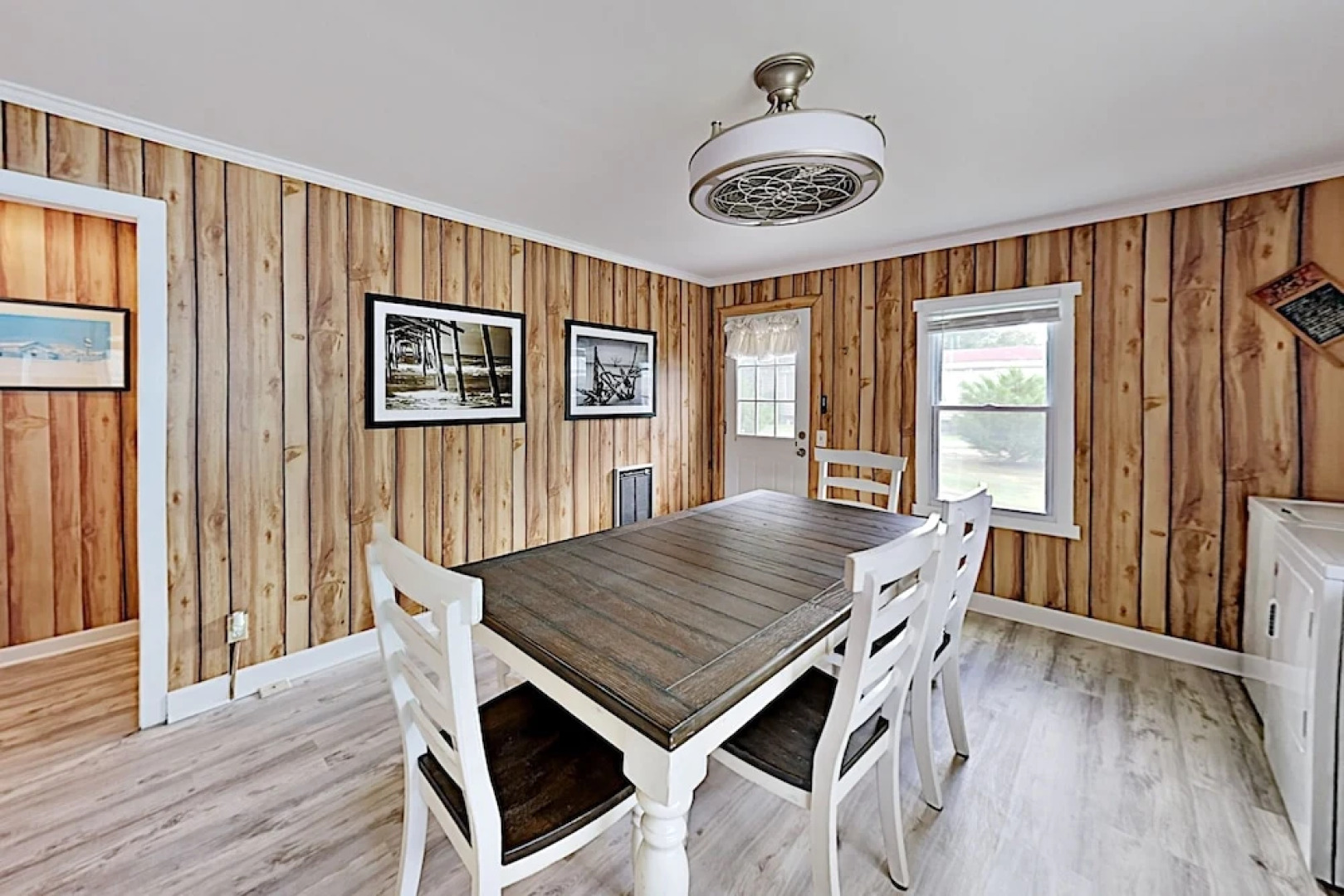 612sunny 2 Bedroom Home