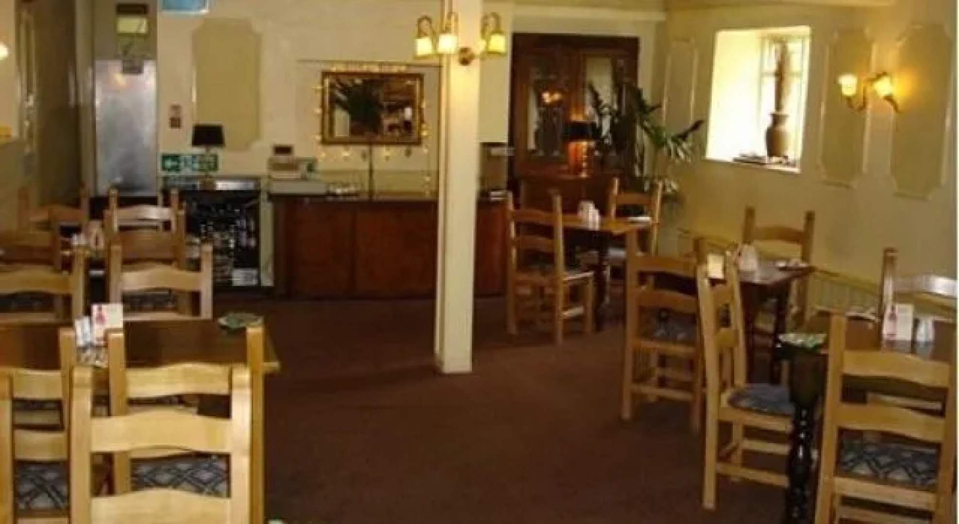 Bell House Hotel & Restaurant