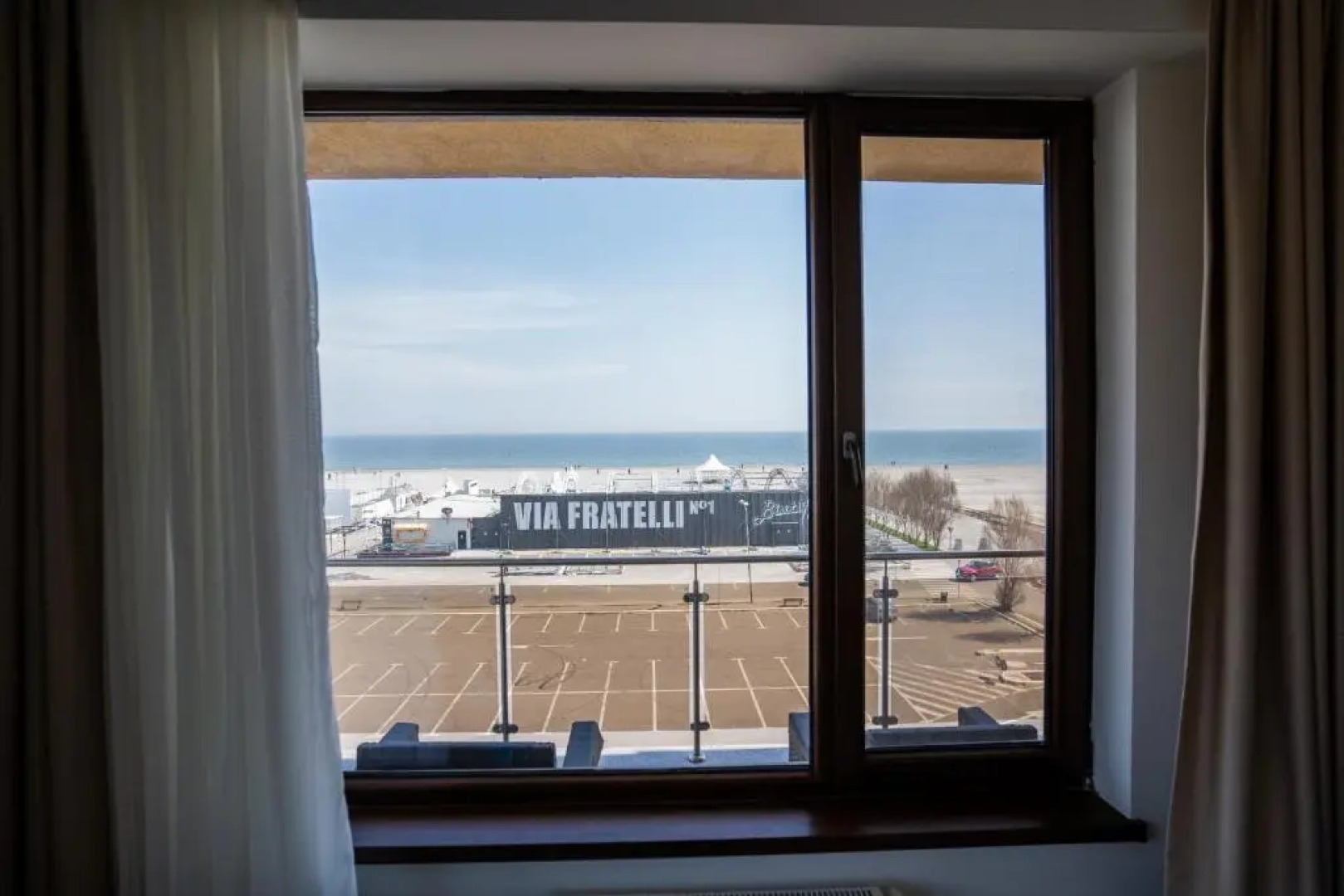 Summerland Sea-View Luxury Apartment