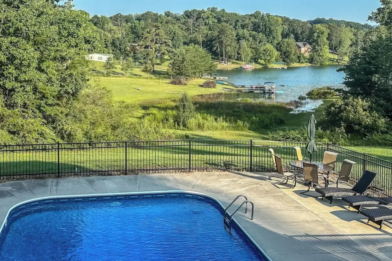 Cherokee Lake Cabin w/ Deck & Kayaks!