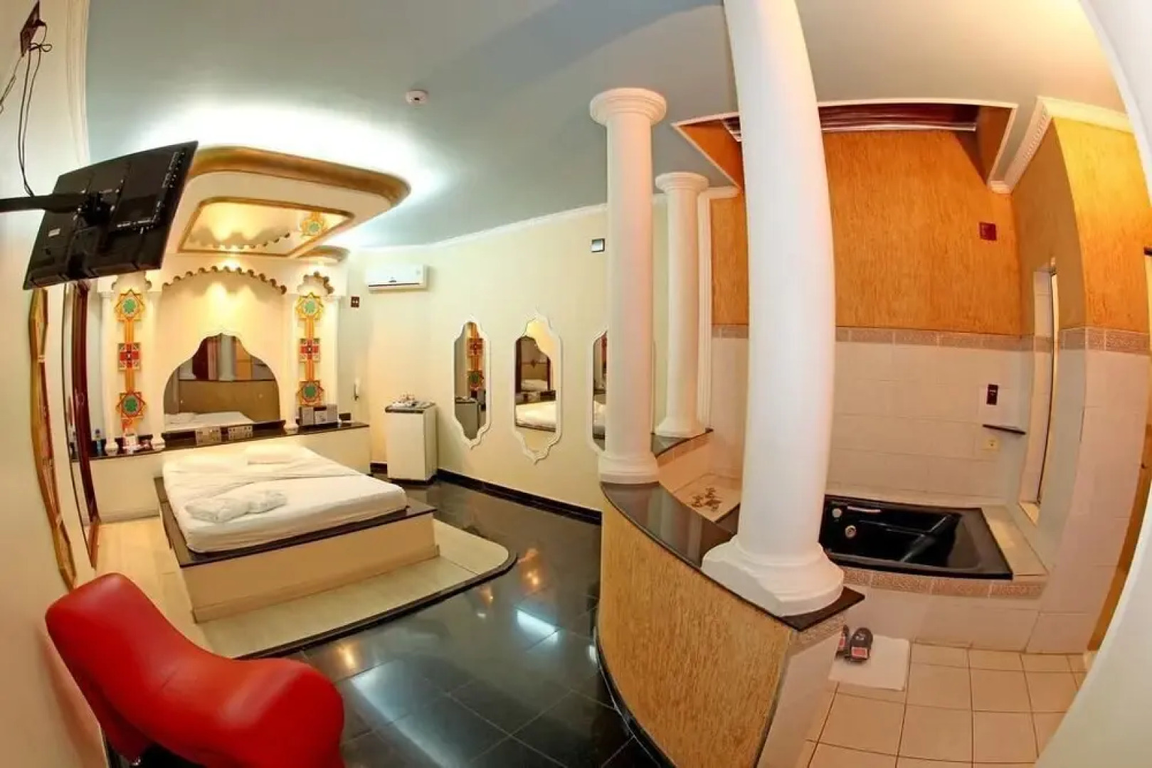 Hotel & Motel Le Baron