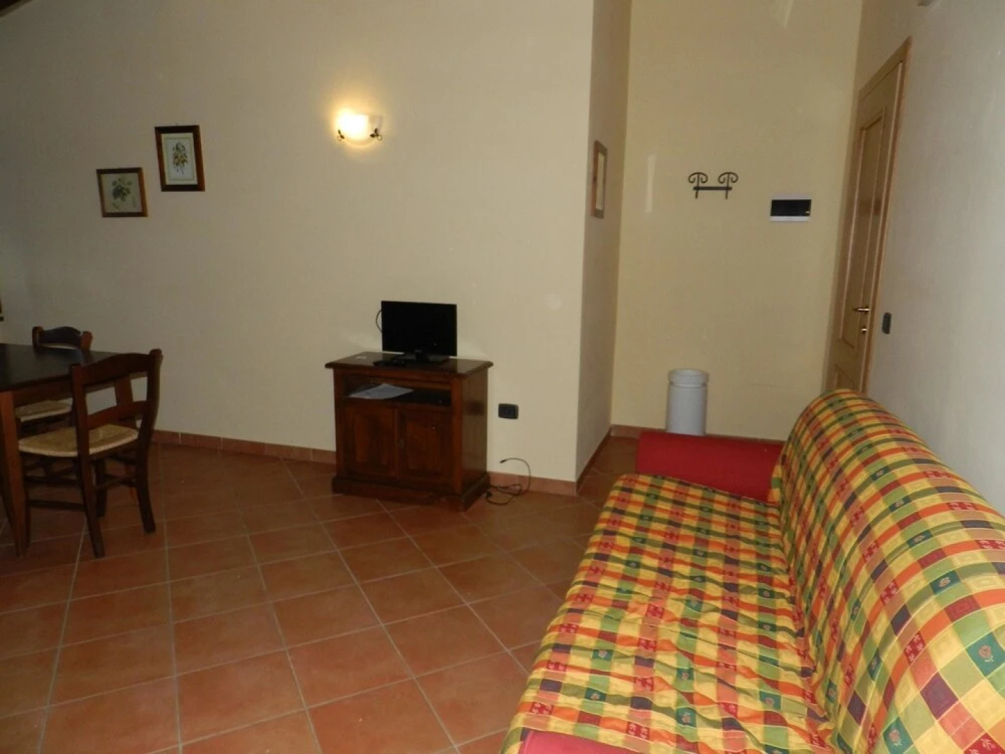 Apartment With one Bedroom in Assignano, With Private Pool, Furnished