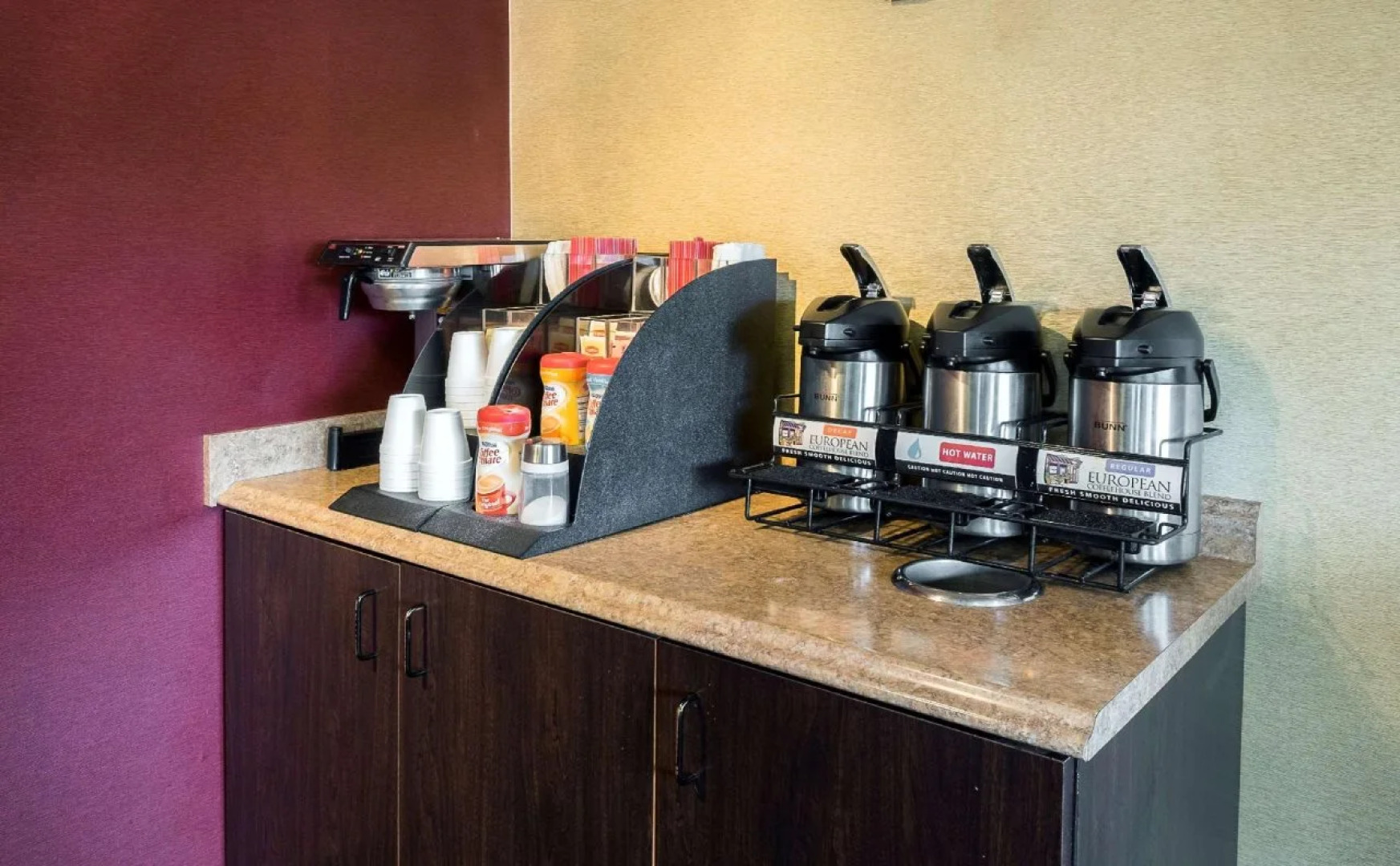 Red Roof Inn PLUS+ Boston - Framingham