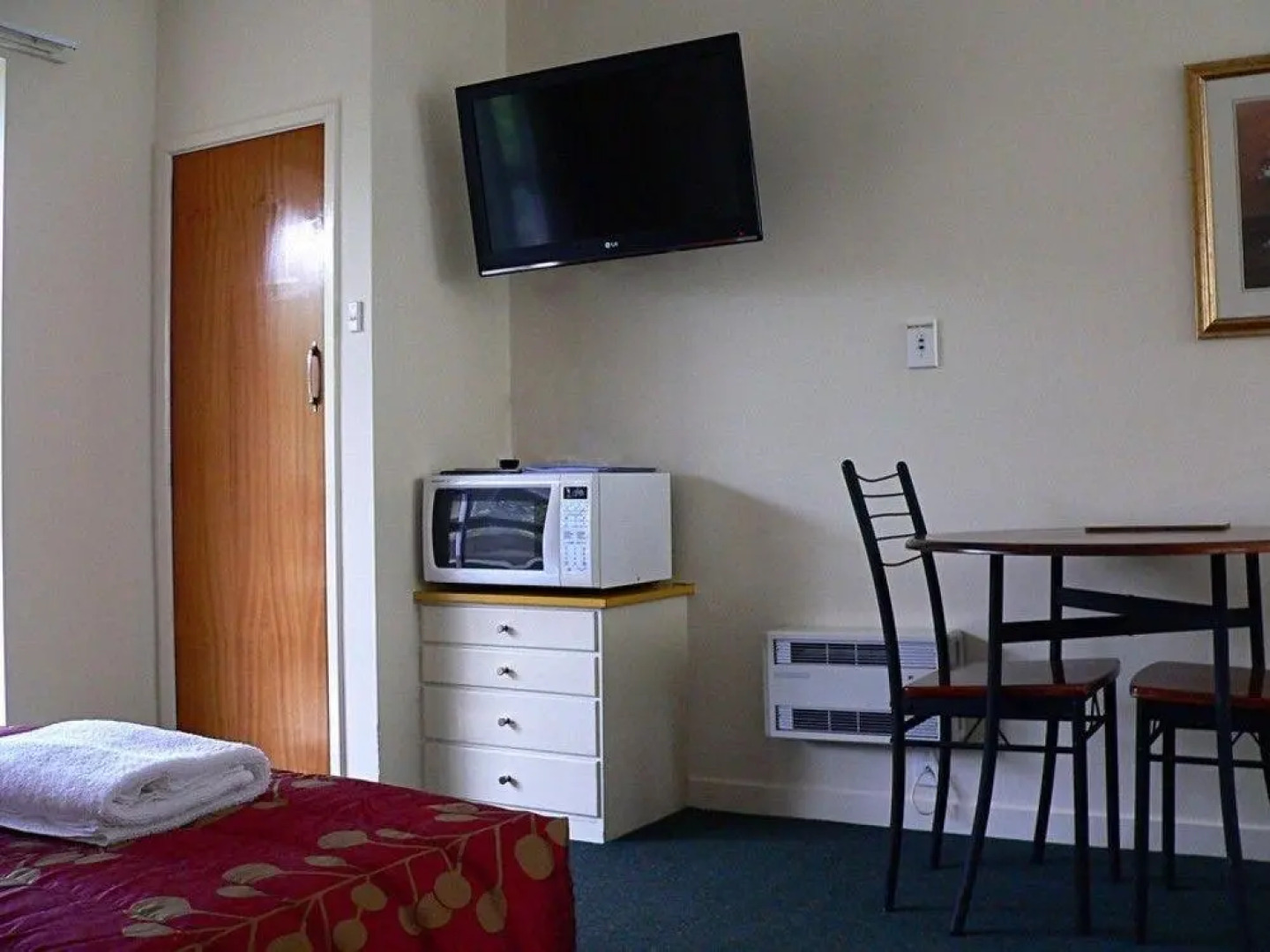 Coachmans Inn Motor Lodge