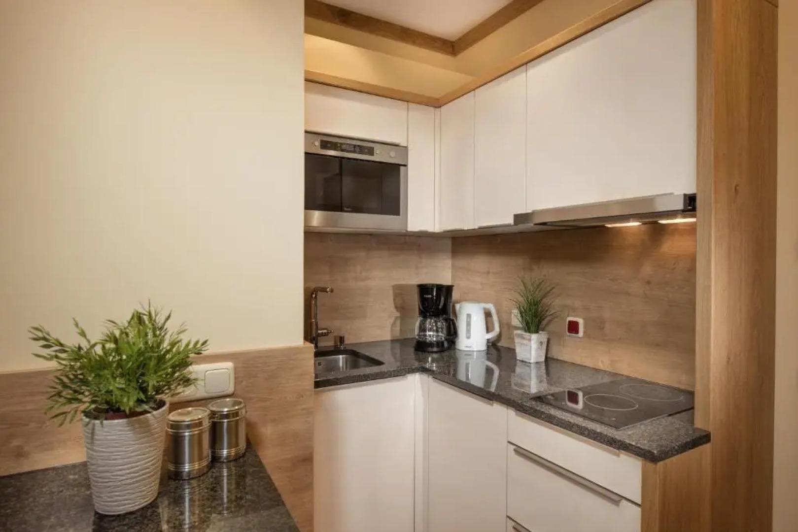 Appartement Hotel Panorama-im Bademantel direkt in die Alpentherme