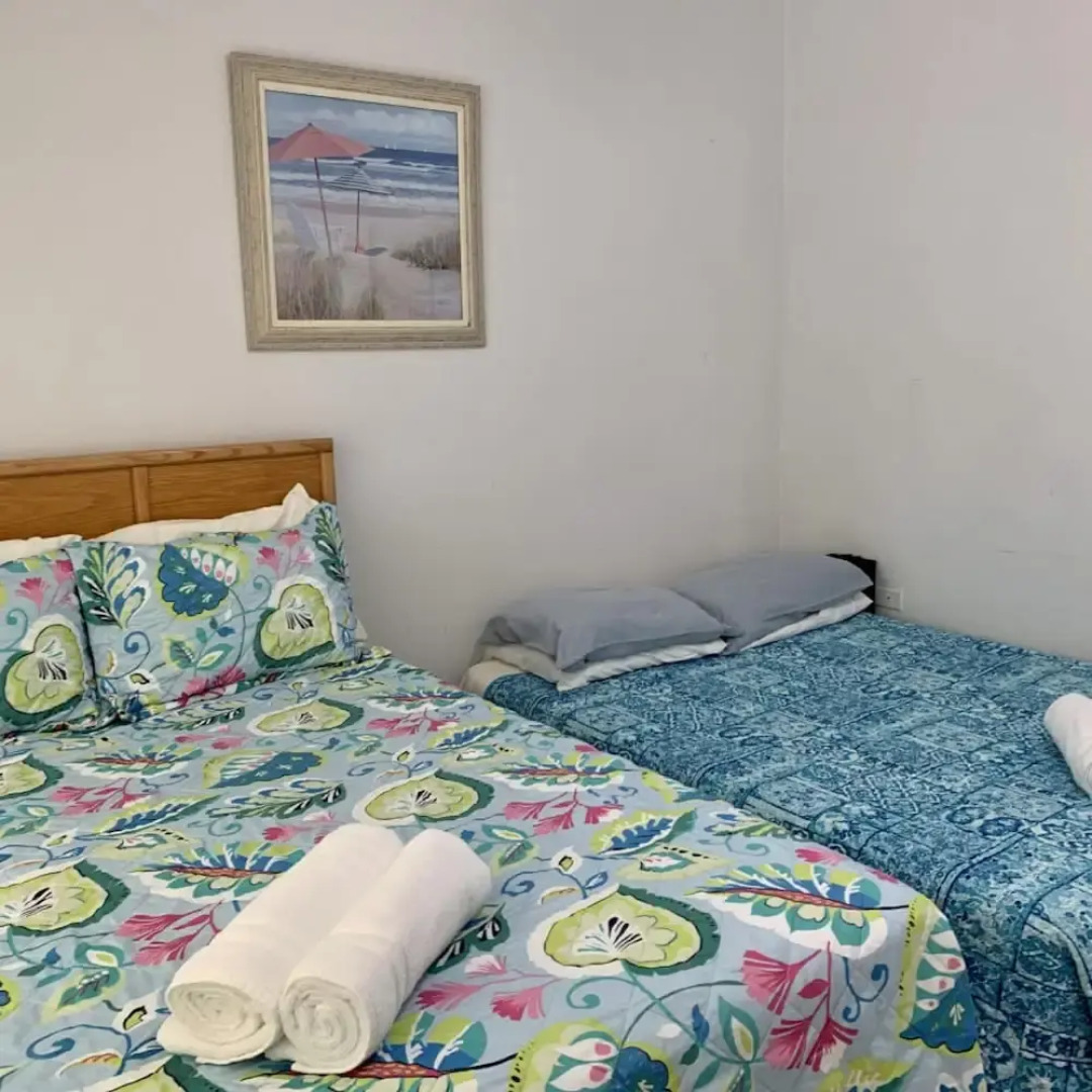 3 Suites Free Breakfast Steps to Beach