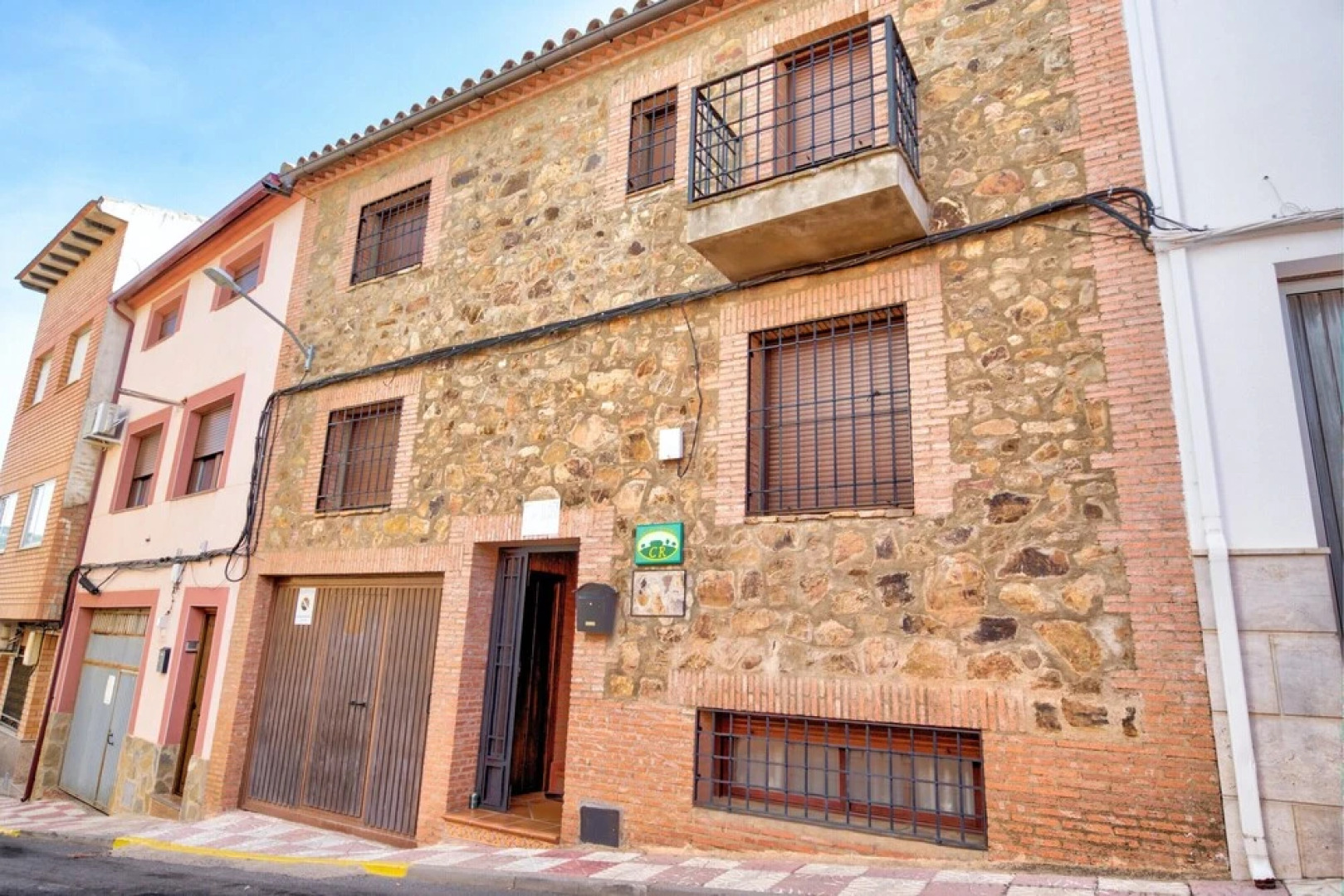 Villa With 6 Bedrooms in Puebla de Don Rodrigo, With Wonderful Mountain View, Private Pool and Furnished Balcony