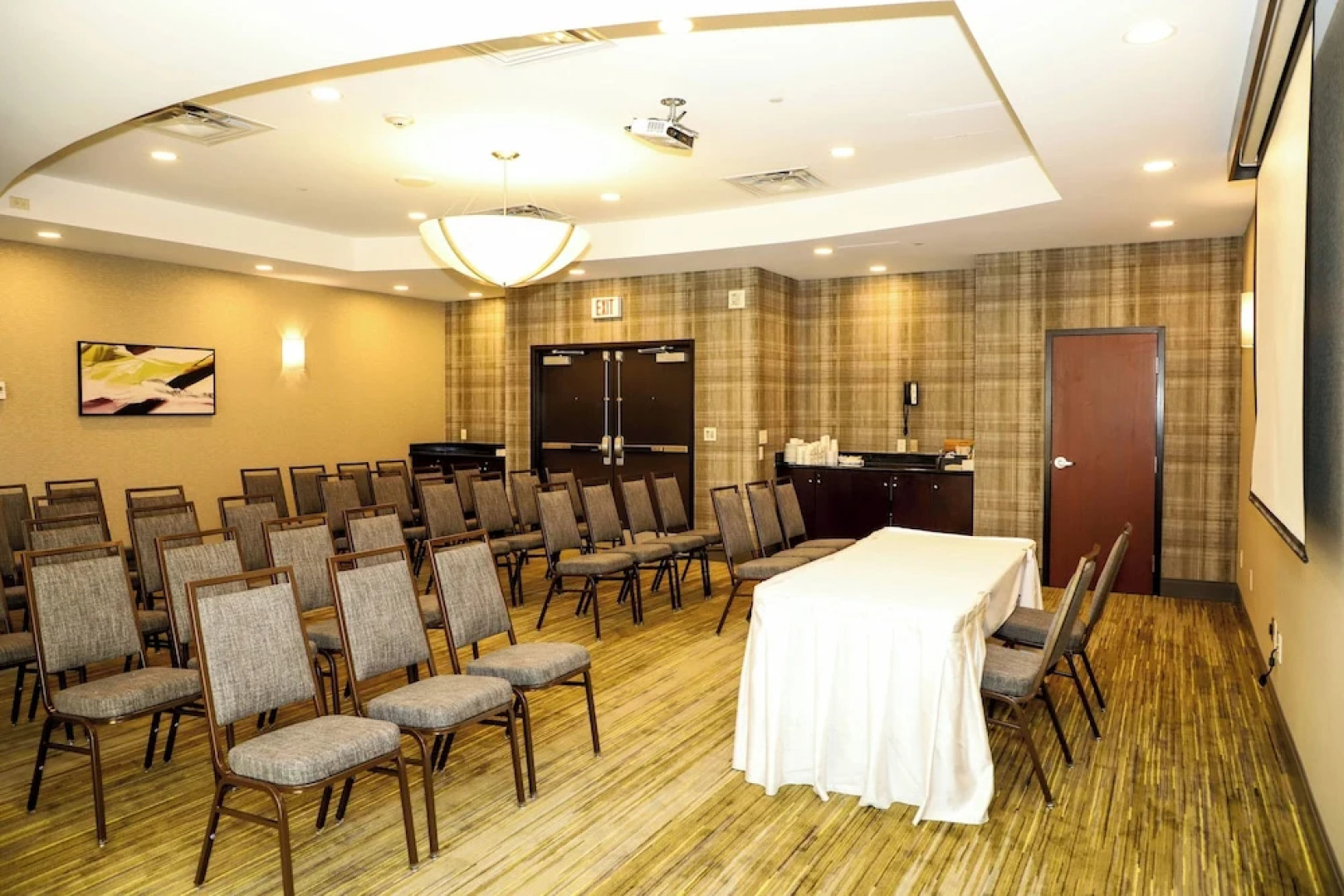 Courtyard Toronto Brampton