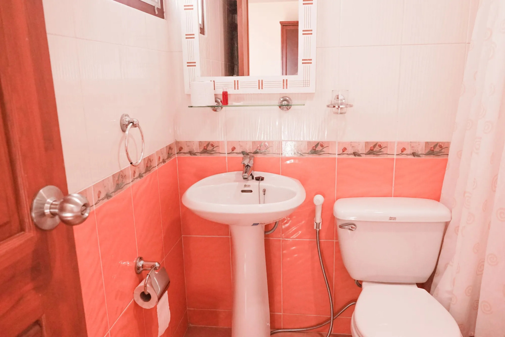 Kanavera House Serviced Apartment