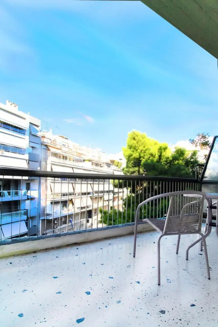 Luxurious 2bedroom flat near Athens center