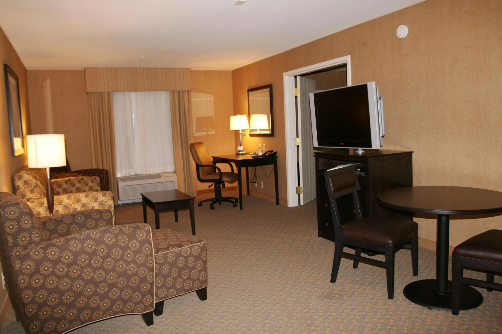 Hampton Inn & Suites Barstow