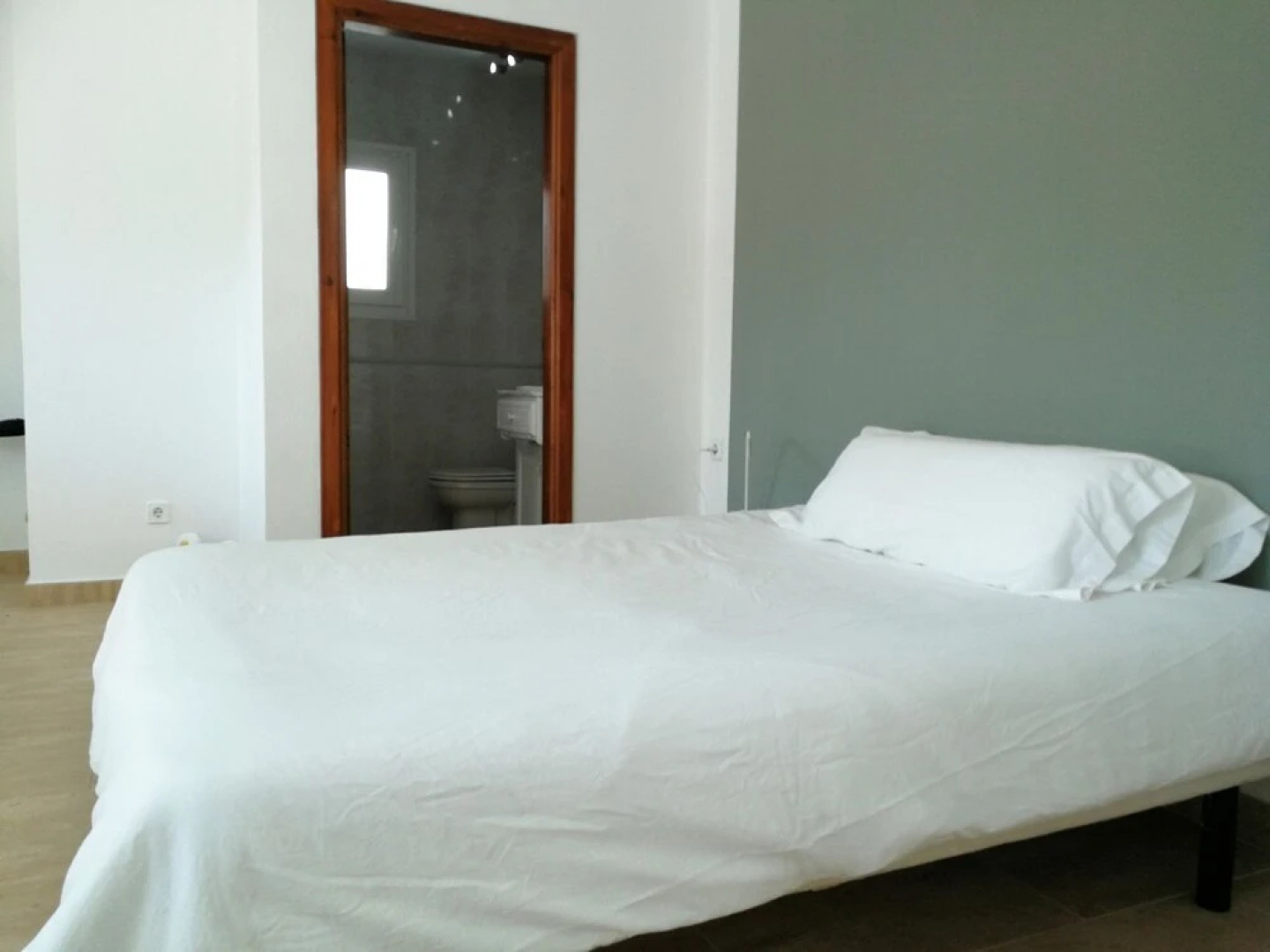 Stunning, Spacious Villa Within Walking Distance of the Charming Village of San Carlos