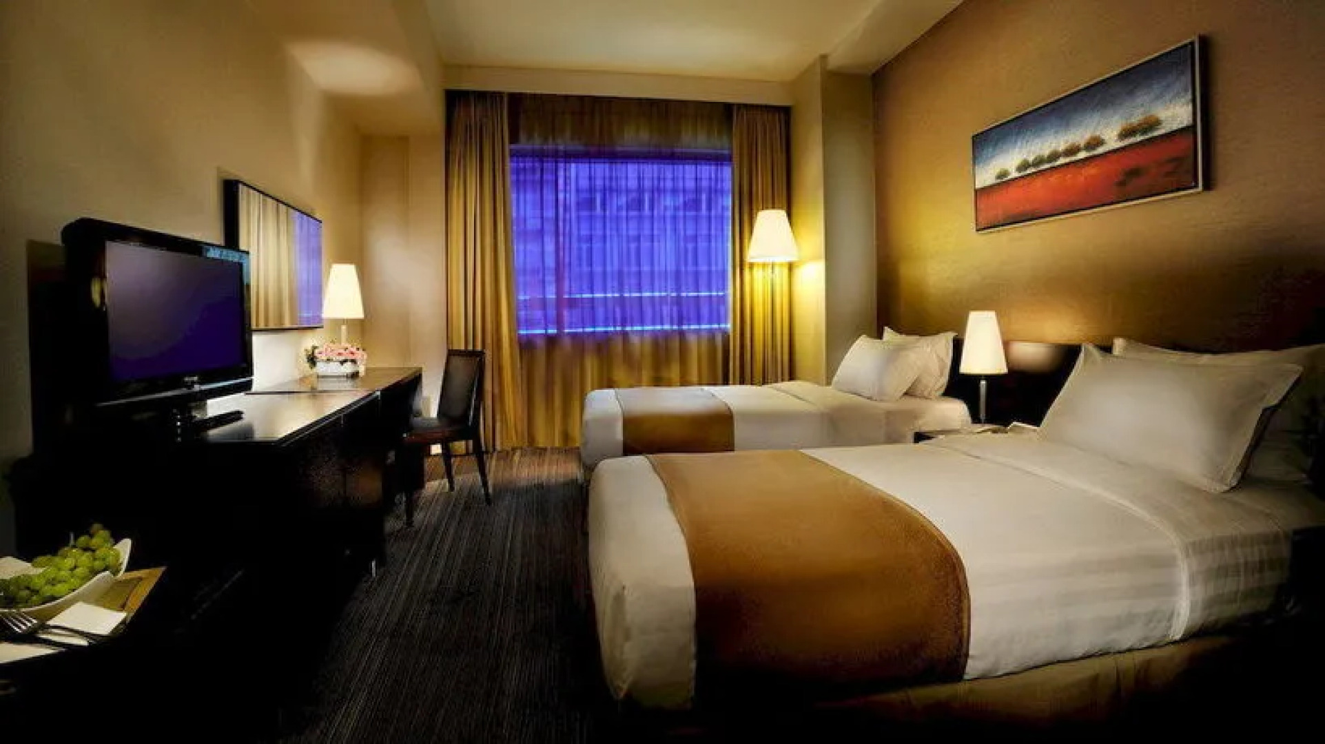 Capital Inn  Suites Hotel