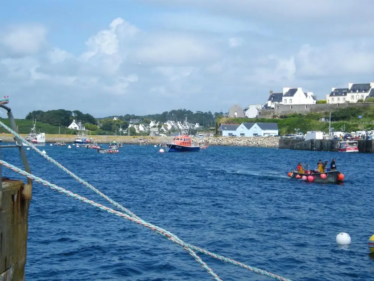 House With 2 Bedrooms in Brélès, With Furnished Garden and Wifi - 3 km