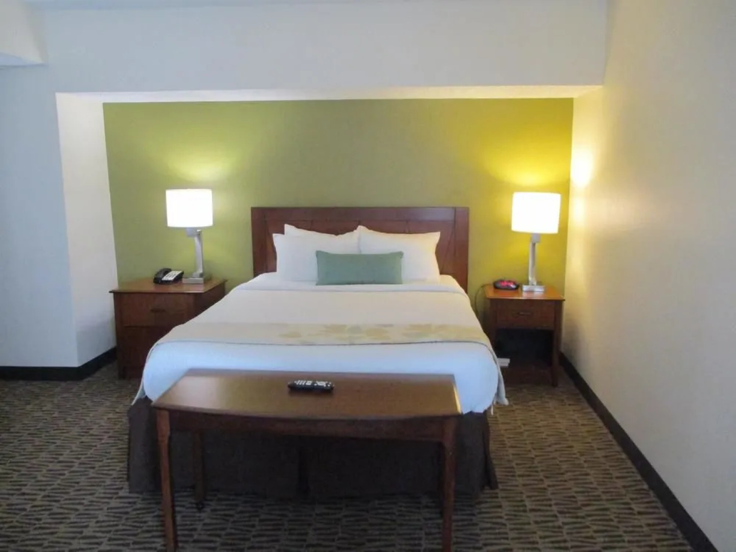 Hawthorn Suites by Wyndham Tyler