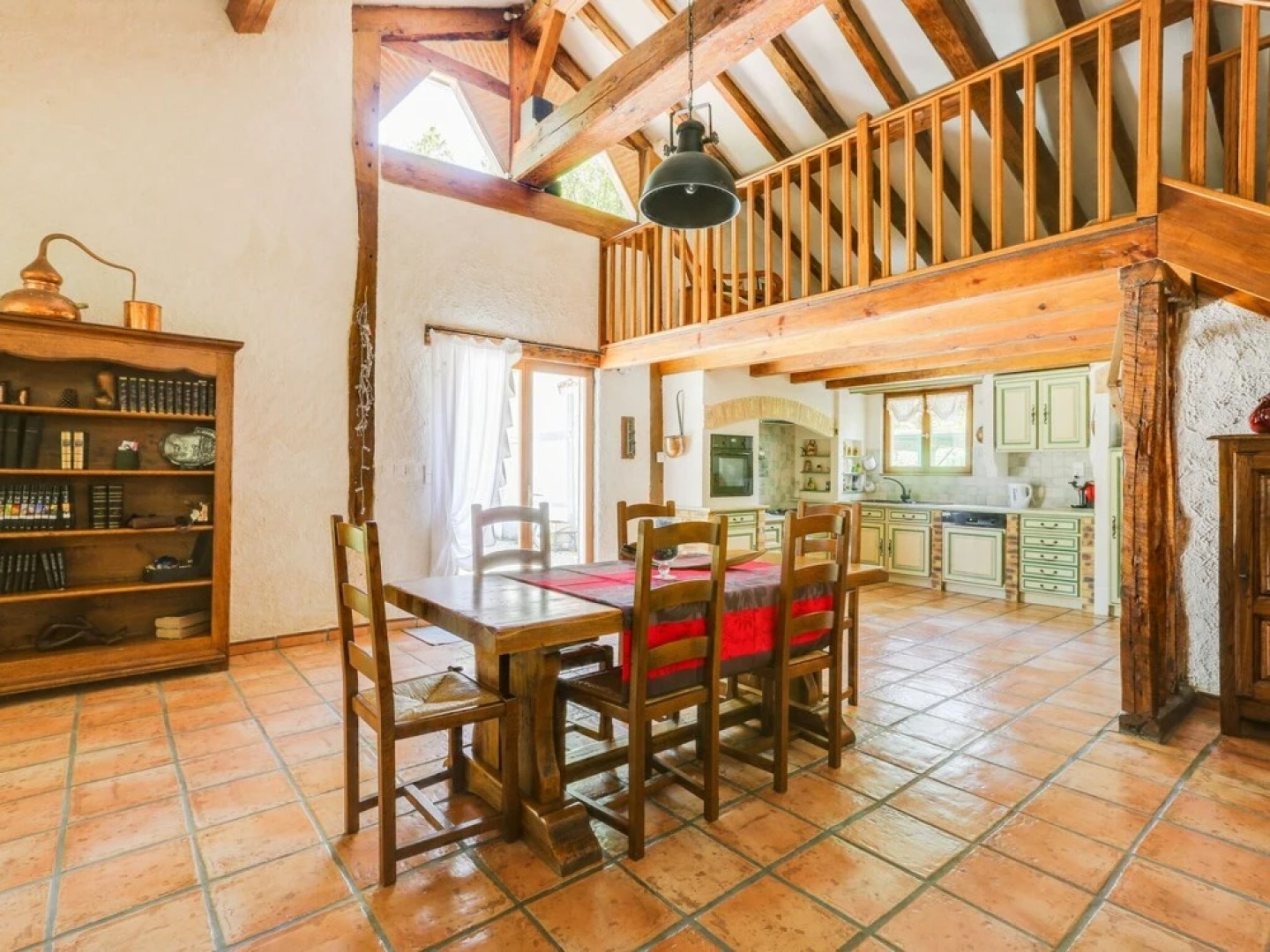 Holiday Home in Laluque with Terrace, Garden And Barbecue