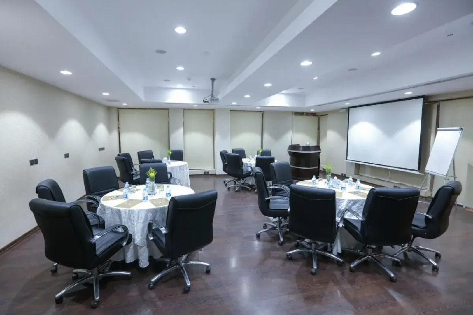 Continent Hotel Al Waha Riyadh