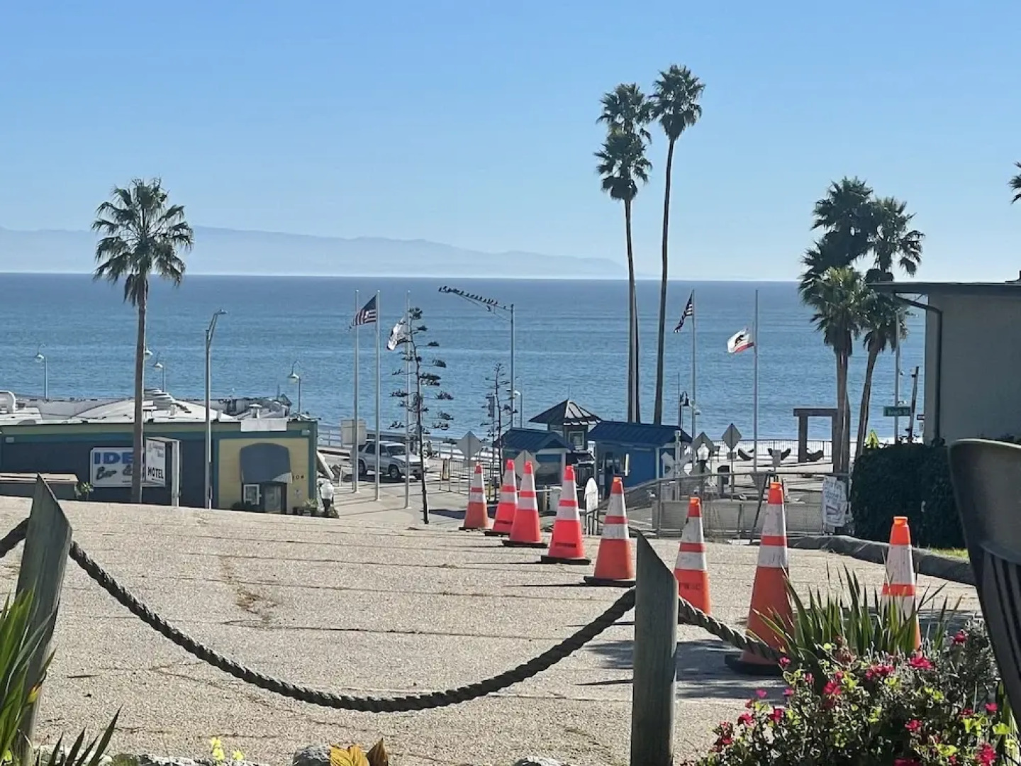 Edgewater Beach Motel