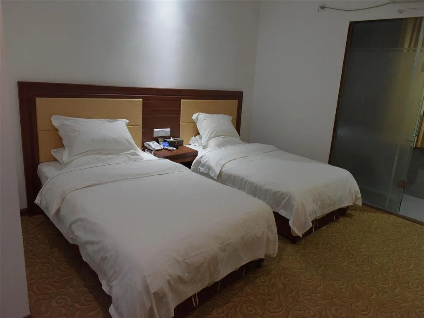 Jun Hotel Guangdong Zhanjiang Suixi County Quanfeng Square