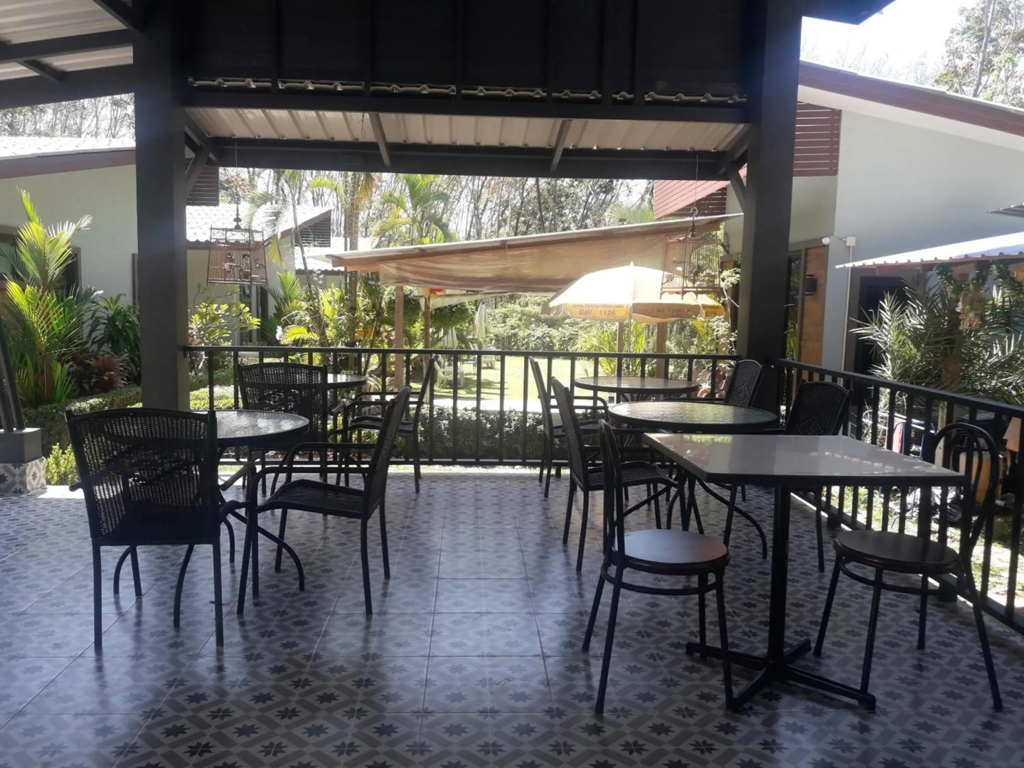 Phuket Sirinapha Resort