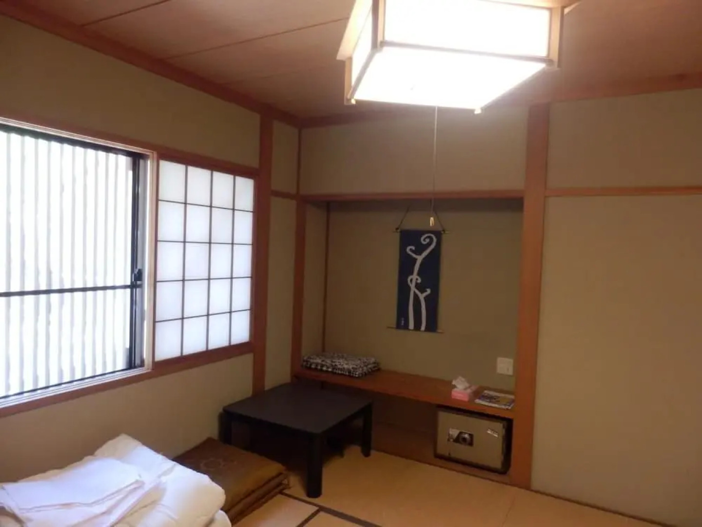 Yuwaku Guesthouse - Hostel