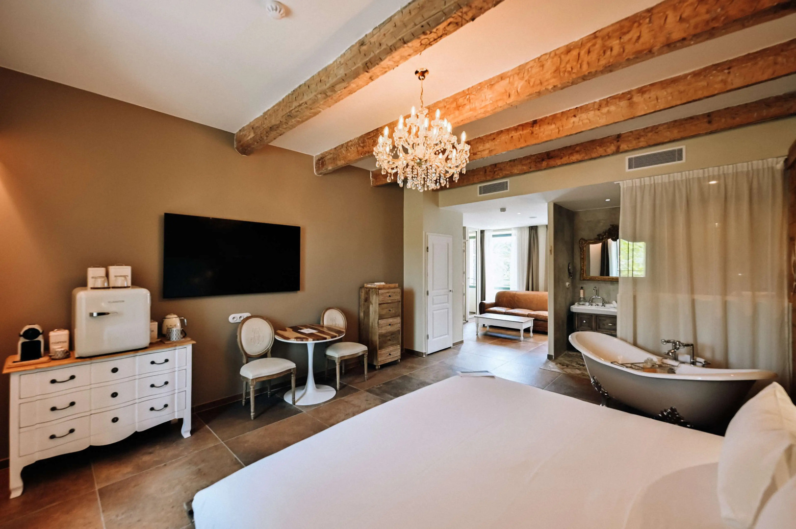 Le Hameau des Pesquiers Ecolodge, Curio Collection by Hilton