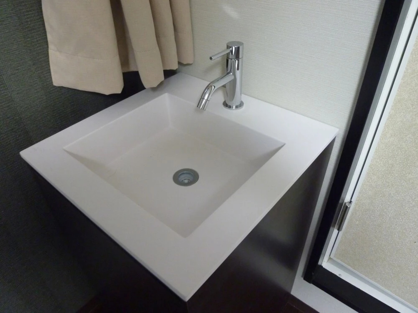 Hirakata Crystal Hotel - Adult Only