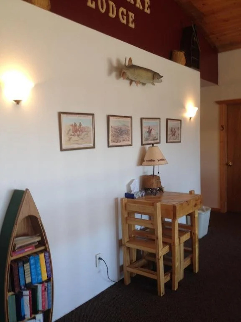 Montanas Duck Lake Lodge