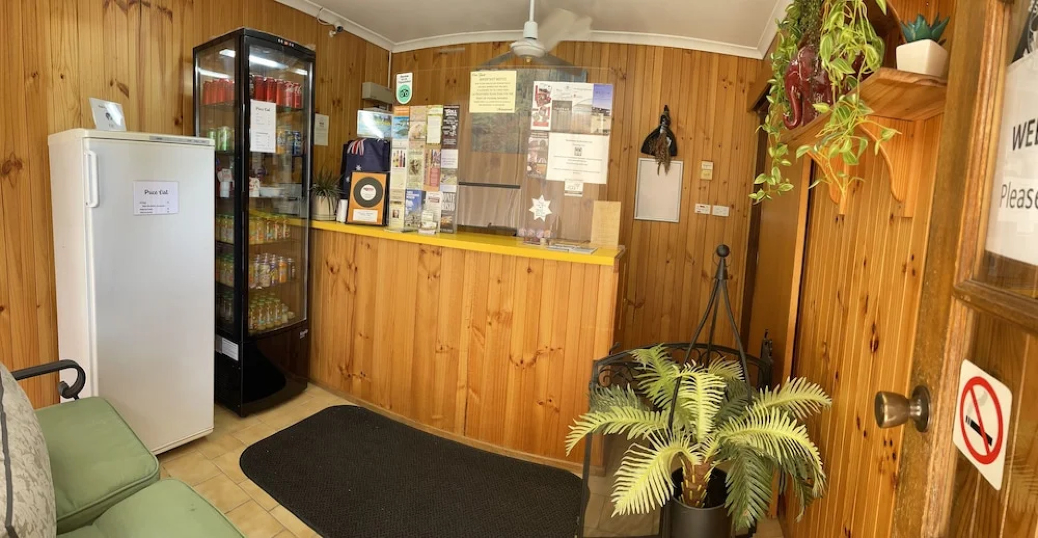 Country Roads Motor Inn Narrandera