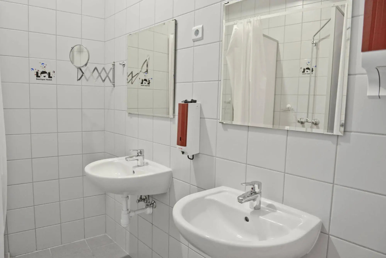 LOL Boutique Hostel City Center