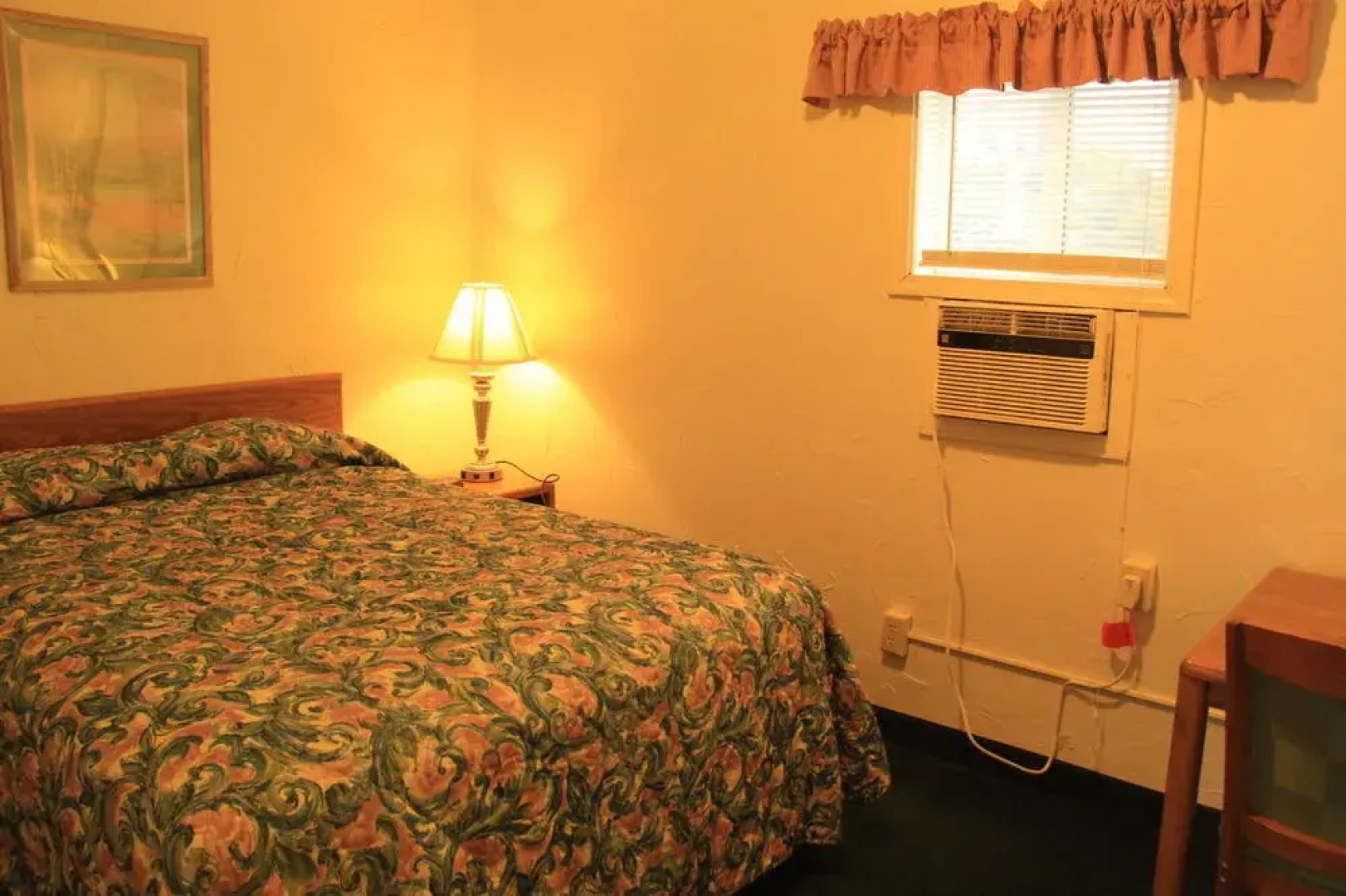 Sunrise Motor Inn