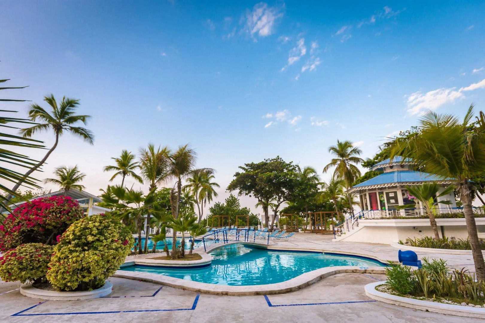 DoubleTree by Hilton Cote des Arcadins Beach Resort & Spa