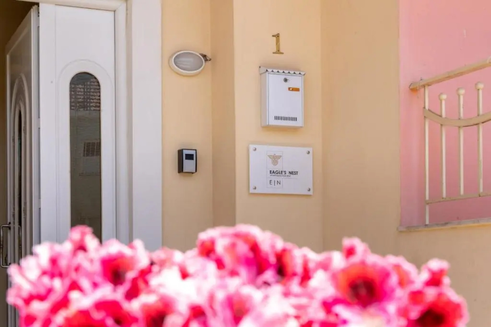 Eagle's Nest City Apartments