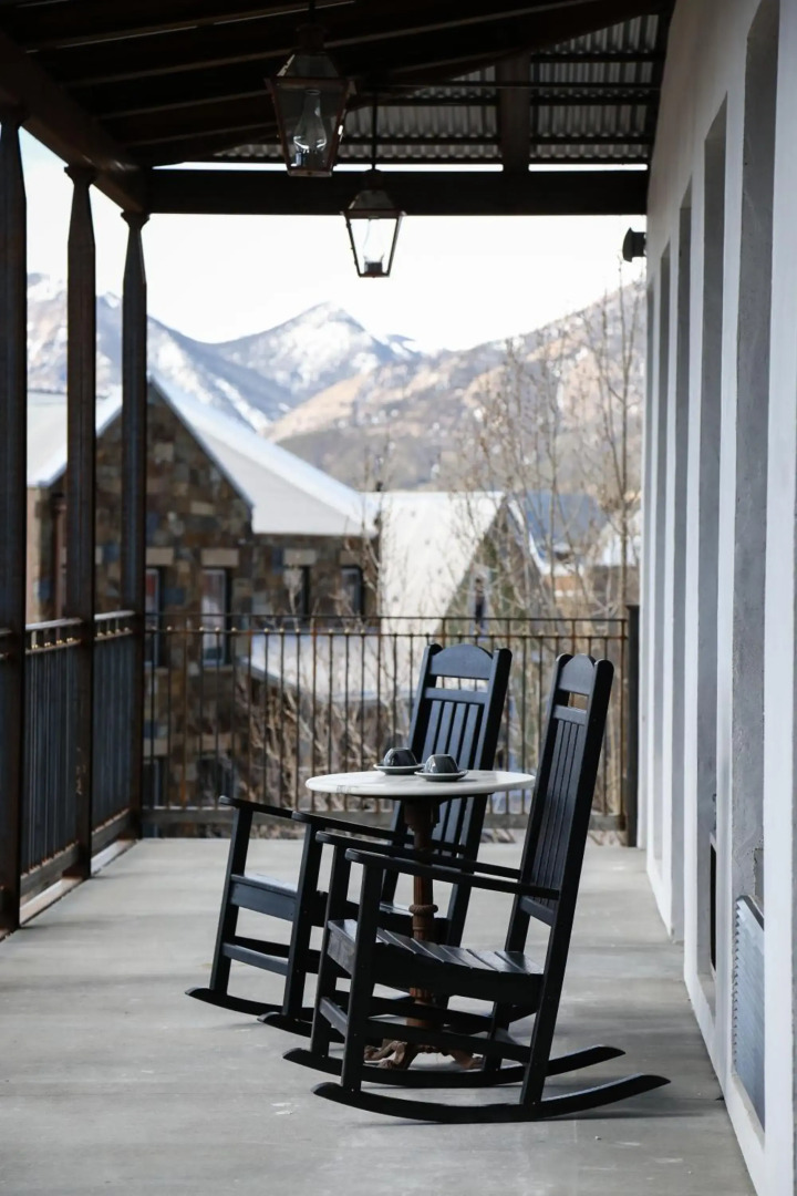 Surf Hotel & Chateau